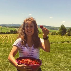 Meet your Posher, Rose-anne